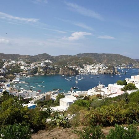 Villa Pina Ponza Bagian luar foto